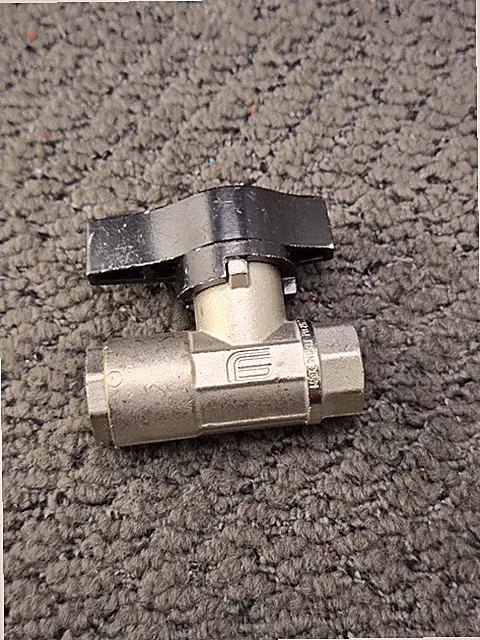MTM Hydro 3/8-inch FNPT x FNPT High-Pressure Plated Brass Ball Valve 3,000 PSI