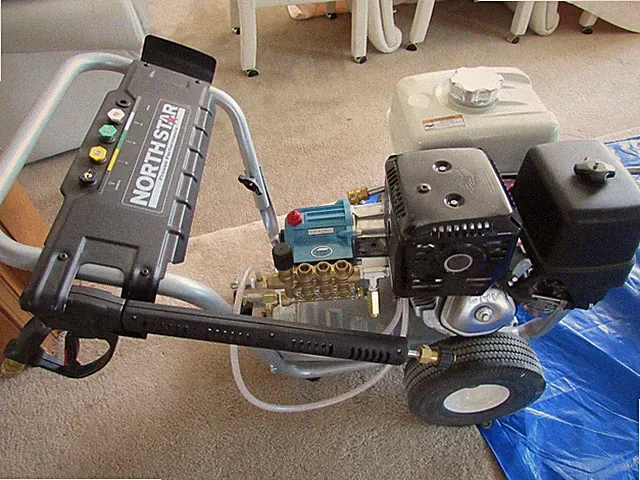 NorthStar Gas Cold Water Pressure Washer, 4200 PSI, 3.5 GPM, Honda Engine