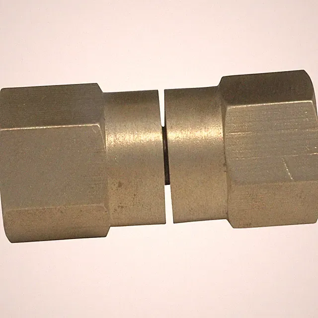 NorthStar Pressure Washer Swivel, 3/8in. NPT-F x 3/8in. NPT-F, 4000 PSI, Brass