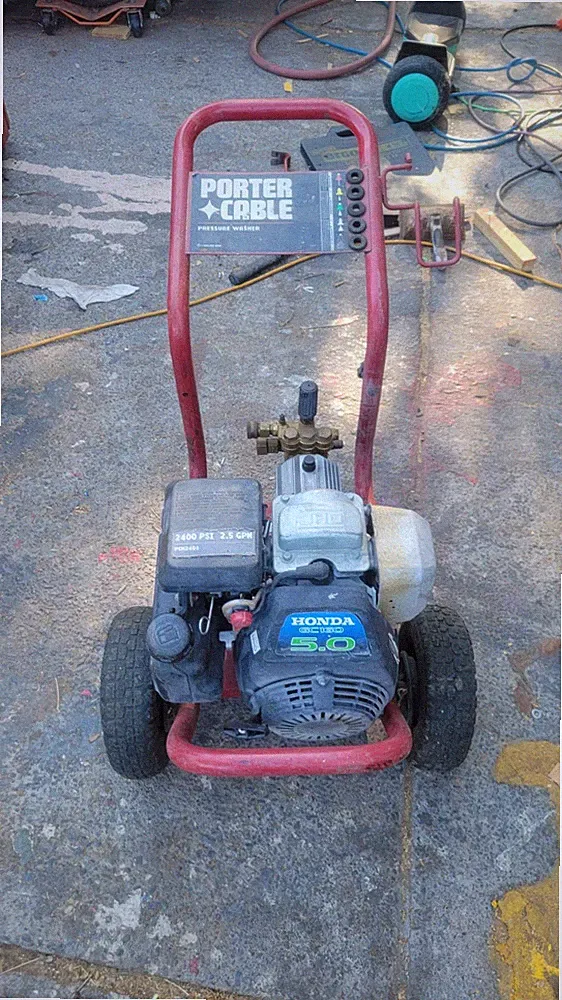 PORTER-CABLE Gas Cold Water Pressure Washer 2400 PSI 2.5 GPM Honda GC160