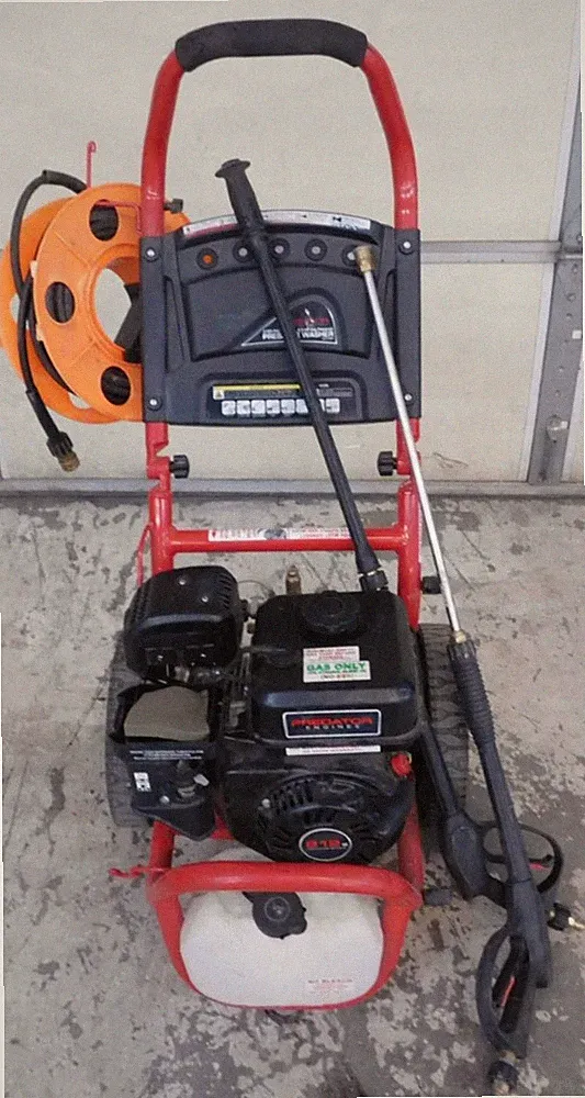 Gas 3200 PSI pressure washer