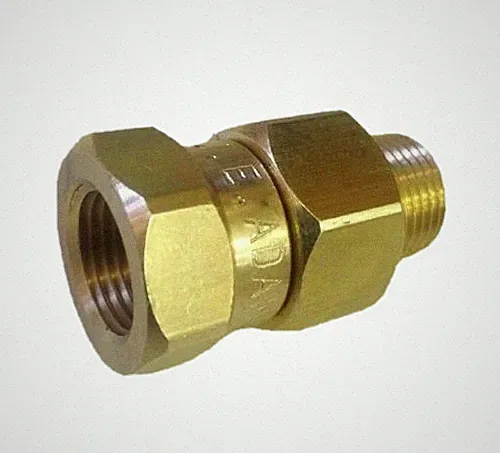 Pressure Washer 3/8" Brass Swivel Coupler J.E. Adams 3000 psi