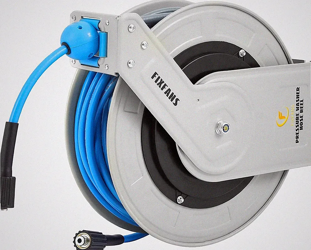 With Hose Reel