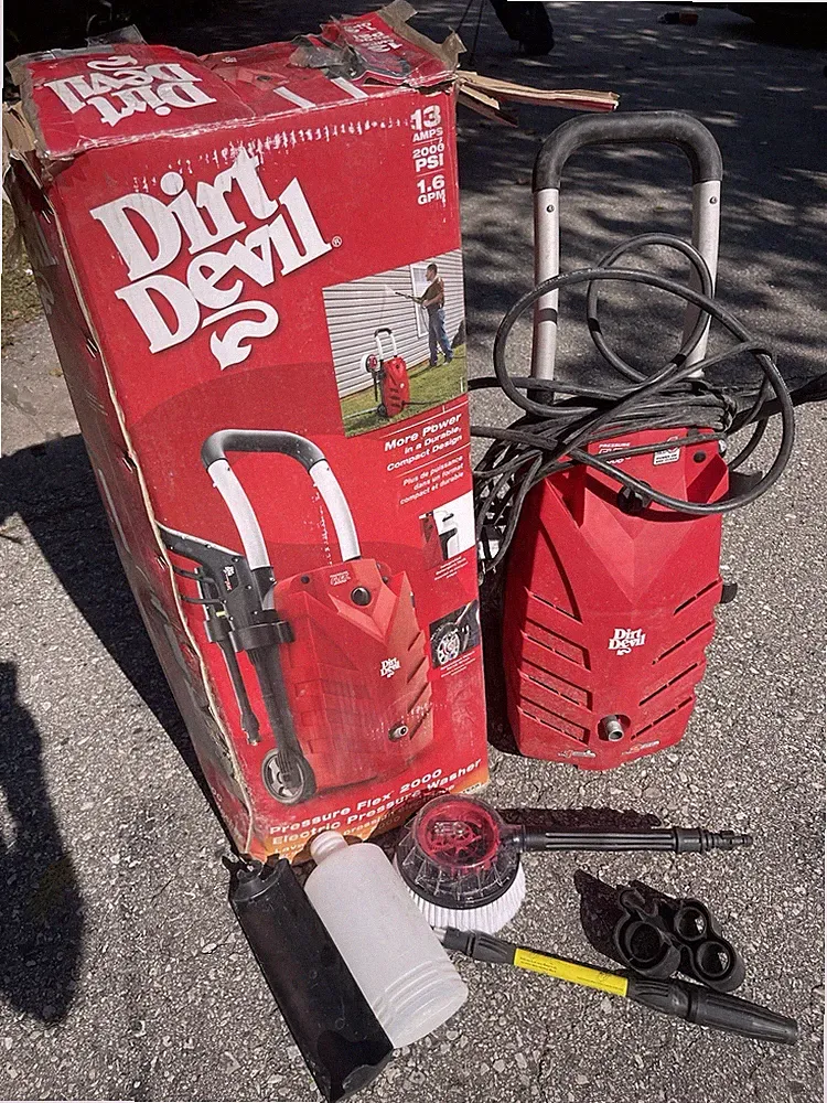 Rare Dirt Devil 13 Amp 2000 PSI Pro Electric Pressure Washer 1.6 Gpm Flex