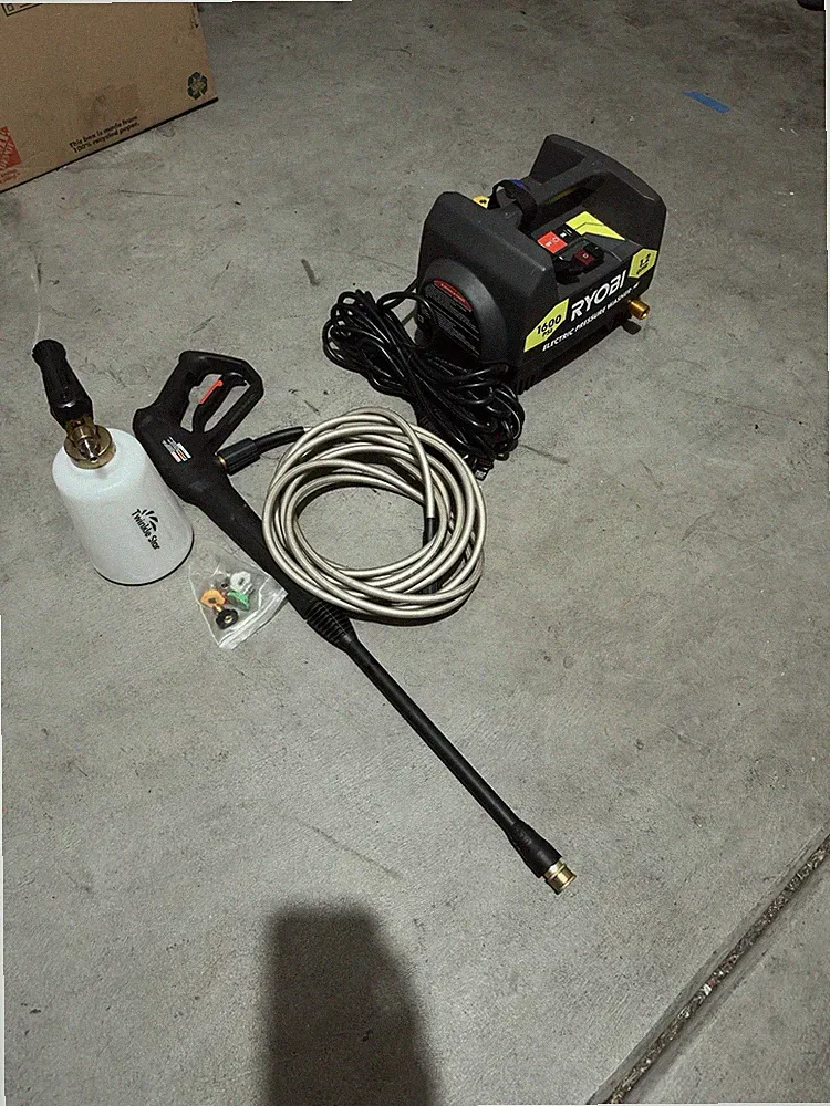 RYOBI 1600 PSI 1.2 GPM Corded Electric Pressure Washer RY141612 - P9-04