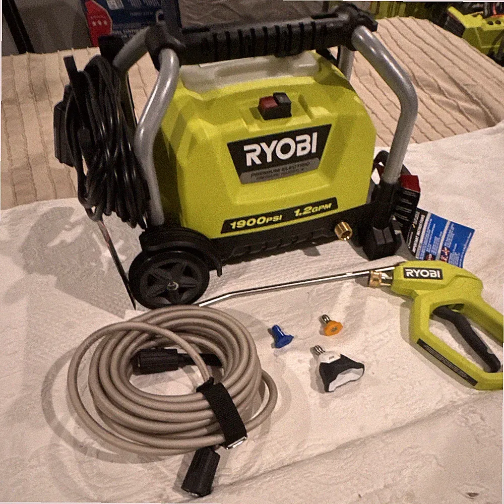 RYOBI 1900 PSI 1.2 GPM Electric Pressure Washer Wheel-Mounted w/ Gun Hose Tips
