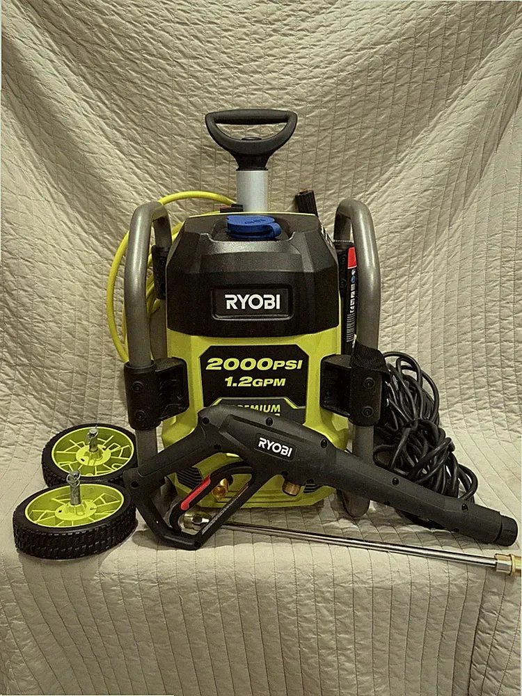 2000 PSI Compact
