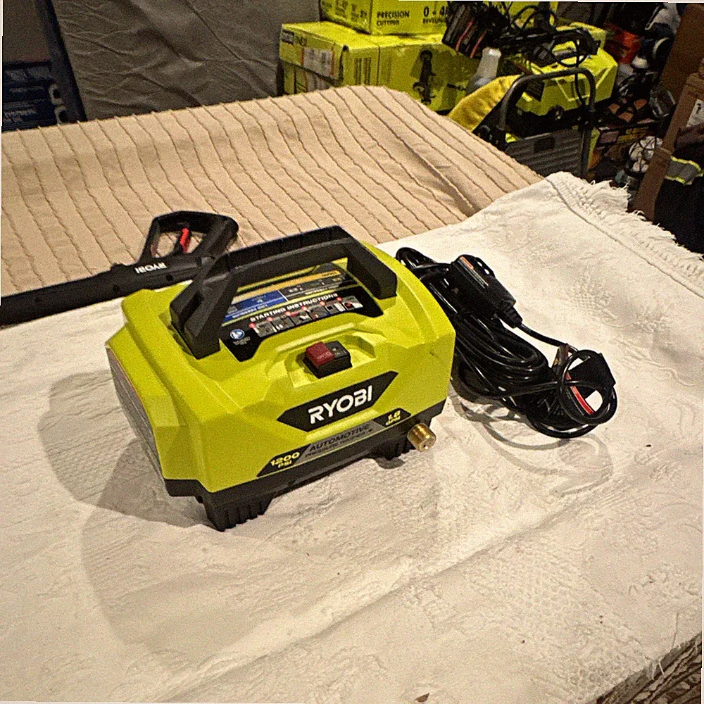 Ryobi Compact