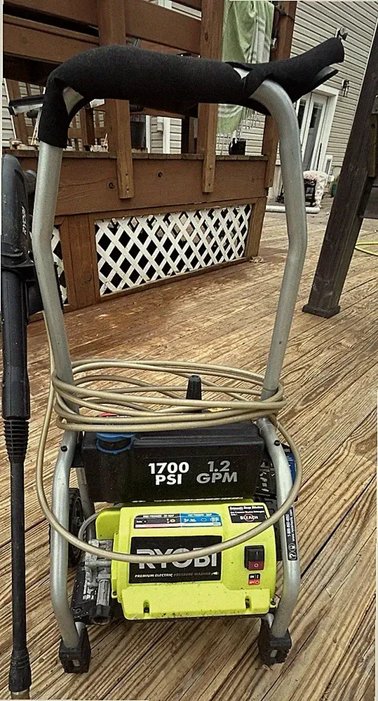 Ryobi RY14122 Electric Pressure Washer 1700 PSI Compact Easy Transport 120V