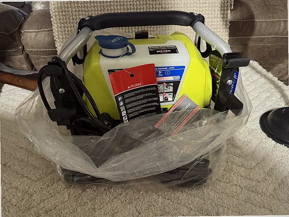 RYOBI RY141600 1600 PSI 1.2 GPM Corded Pressure Washer ( Only Machine)