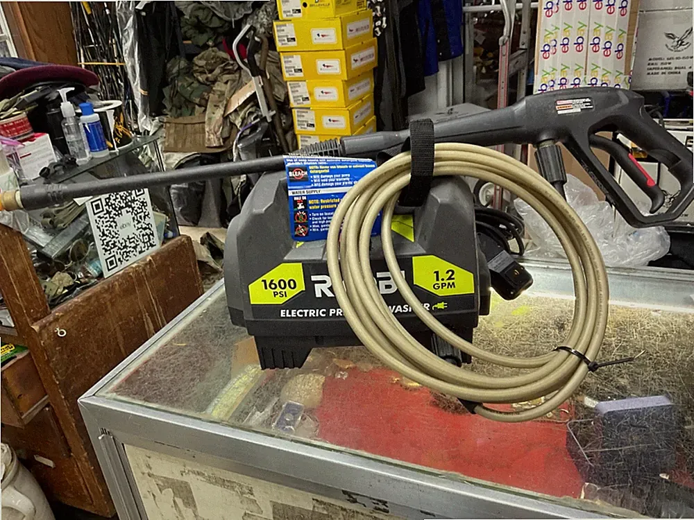 Ryobi RY141612 1600-PSI 1.2-GPM Electric Pressure Washer