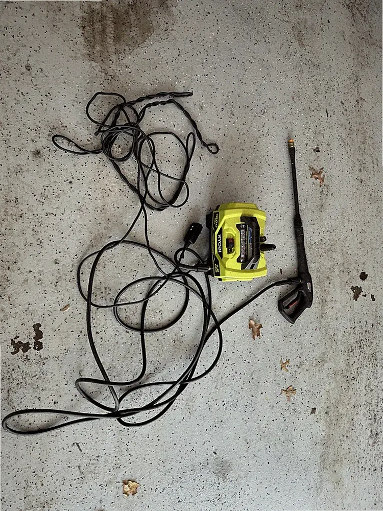 Ryobi RY141612 Corded Electric Cold Water Pressure Washer Compact Yellow Gun