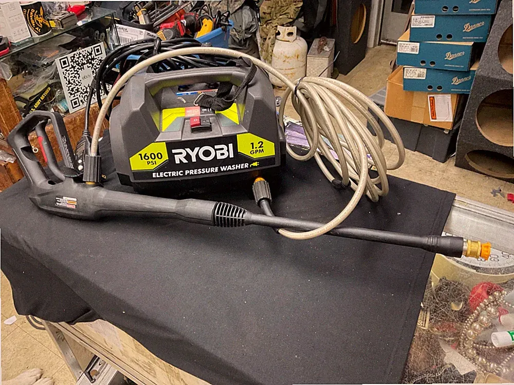 RYOBI– RY141612VNM - 1600 PSI 1.2 GPM Cold Water Corded Electric Pressure Washer