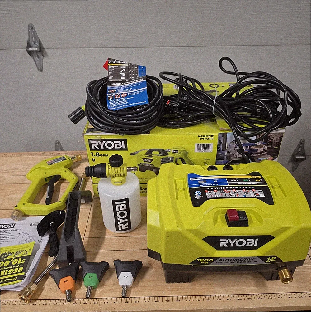 RYOBI RY14AM12 1.8 GPM Automotive High Flow Pressure Washer Kit 1200 PSI