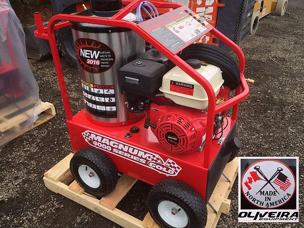***SALE*** Magnum 4000 PSI Hot water pressure washer, 15 HP Gas units