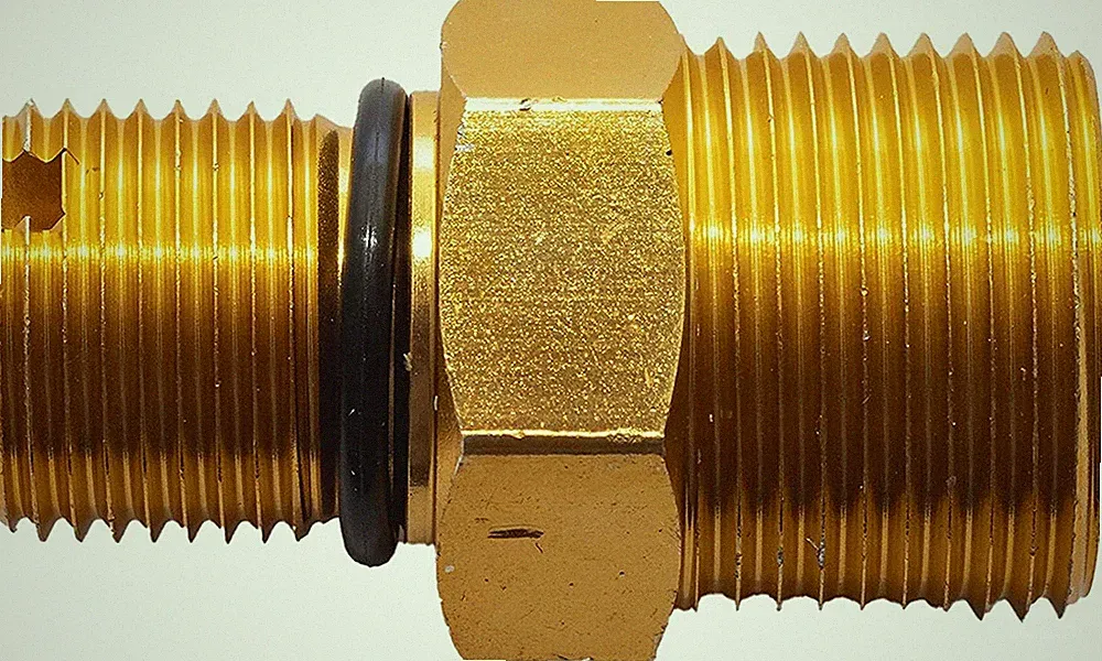 Simpson Cleaning 7106686 Outlet Connector for Gas Powered Pressure Washer Pumps