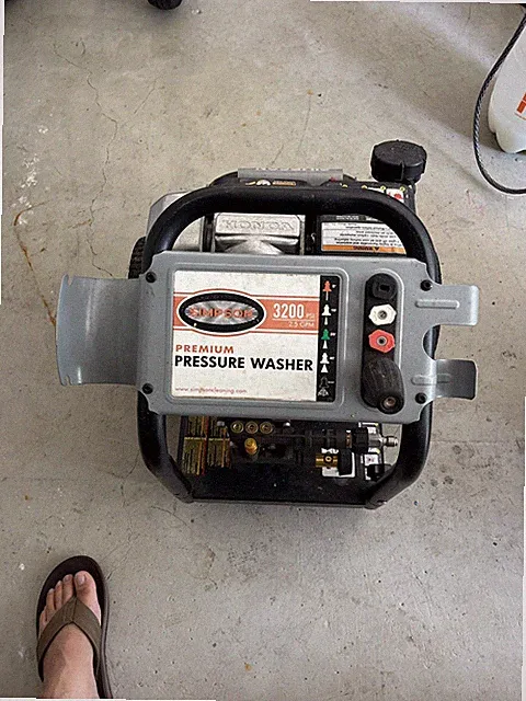 SIMPSON POWERSHOT Gas Pressure Washer 3200 PSI 2.5 GPM 190 GC HONDA Engine