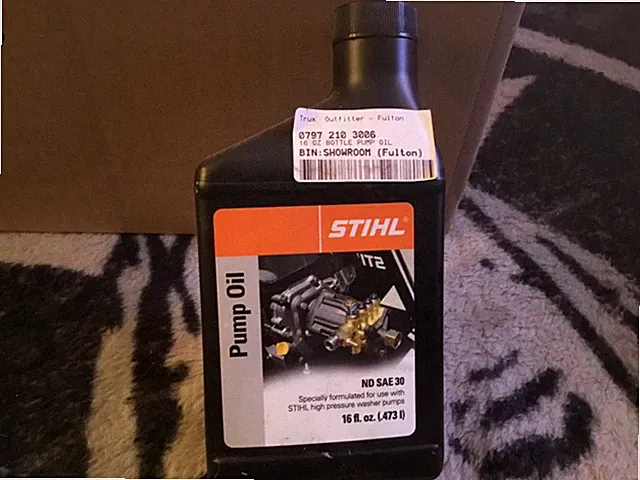 Stihl Pump oil 0797 210 3006