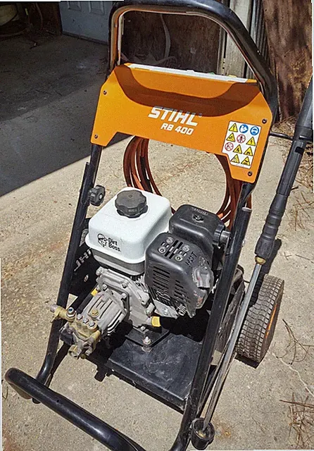 STIHL RB 400 Wheel-Mounted Gas Pressure Washer 2500-2900 PSI 2.1-3 GPM