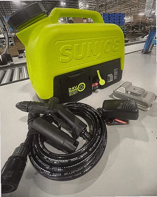 SUN JOE 24V CORDLESS PORTABLE SINK/SHOWER WASHER KIT W/BATTERY - Scratch & Dent