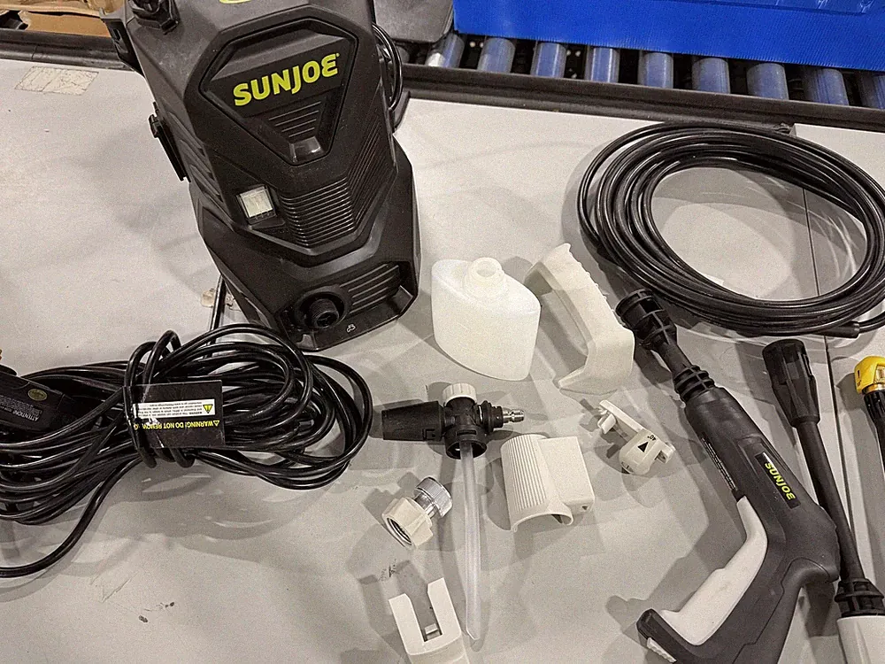 SUN JOE SPX15000-Q 1500 PSI PRESSURE WASHER 13-AMP FOAM CANNON - Scratch & Dent
