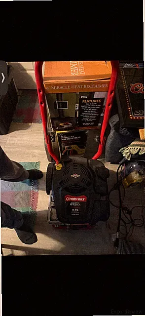 The item is a Troy-Bilt 2800 PSI gas pressure washer with a Briggs & Stratton 87