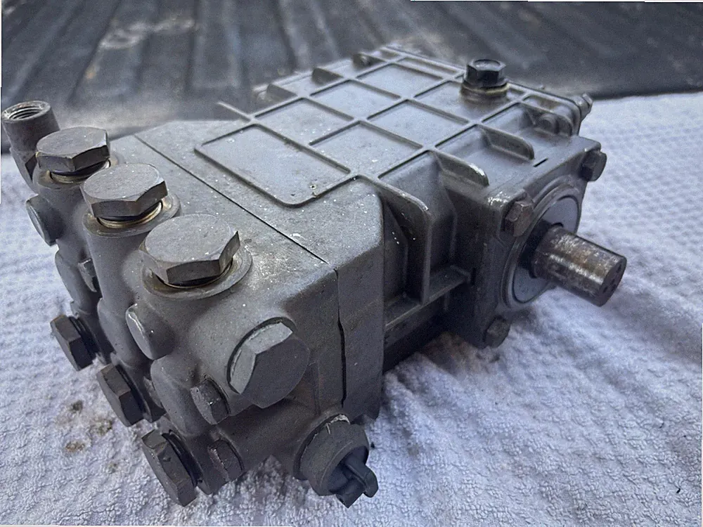 UDOR 4gpm 3000psi Pressure Washer Pump 7091.0209 parts/rebuild 1” Shaft