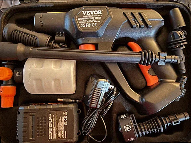 VEVOR Cordless Cold Water Pressure Washer Kit Foam Pot Battery Charger Gun Hose
