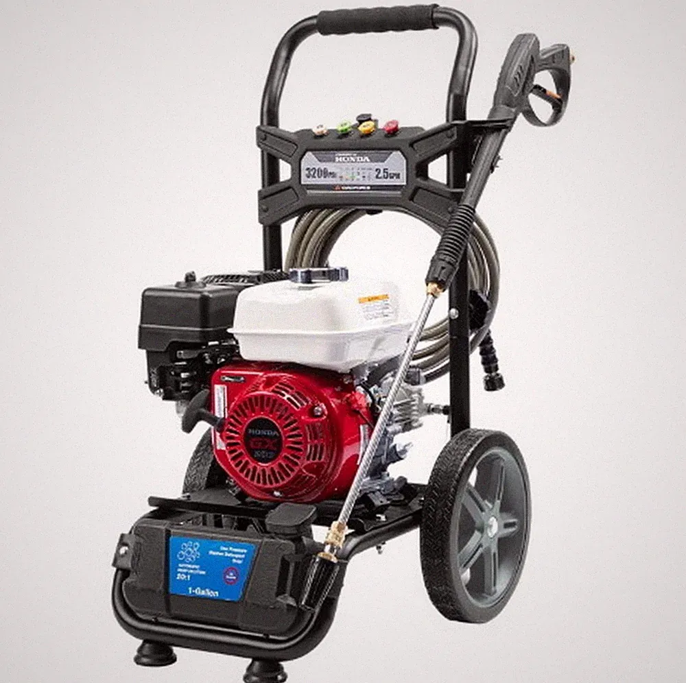 Yard Force 3600PSI 2.5GMP Honda GX200 196cc Gas Pressure Washer