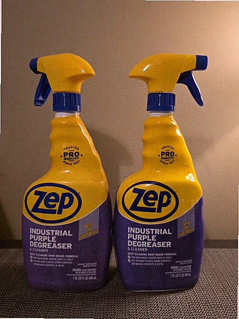 Zep Industrial Purple Cleaner and Degreaser - 32 oz Each (Pack of Two)